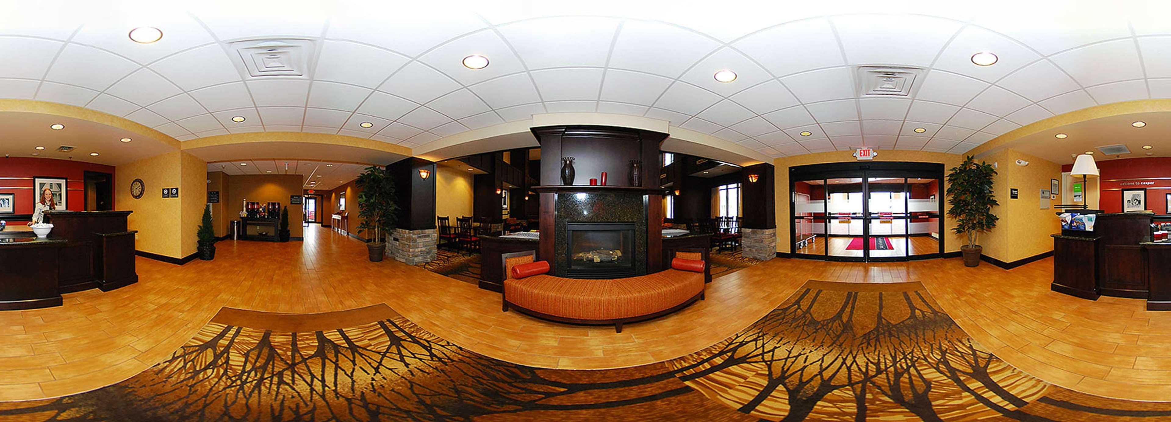 Newly Renovated-Hampton Inn & Suites Casper Interior foto